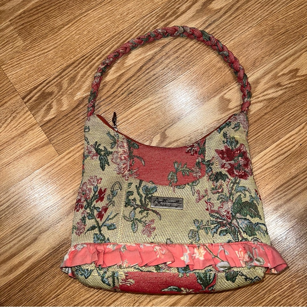April Cornell for Isabella’s Journey Tapestry shoulder bag